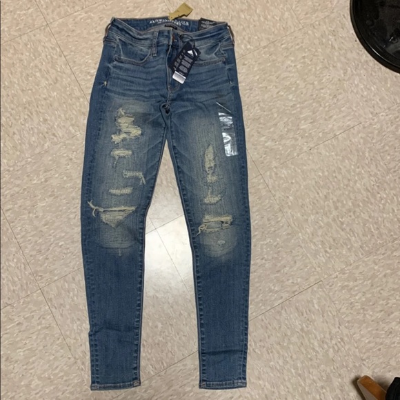 Jeans - Picture 2 of 3